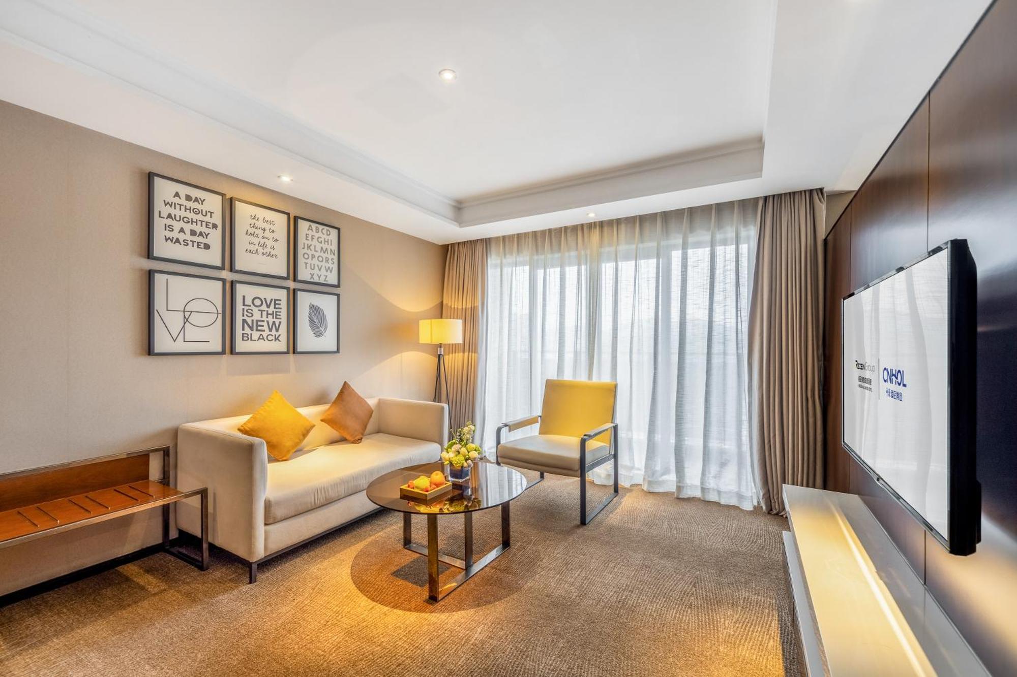 Zhonghao International Hotel Šen-čen Exteriér fotografie